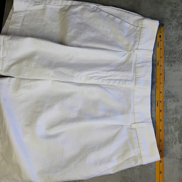 LOFT Peyton Trouser Shorts Womens 4 White Pleated 7" Inseam Mature Sophisticated - Picture 13 of 16